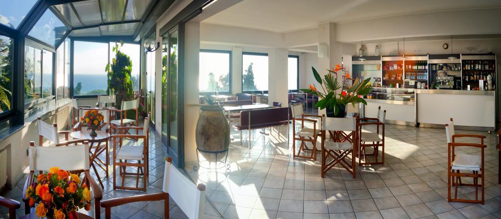 Residence Sant'Anna Pietra Ligure Exterior foto