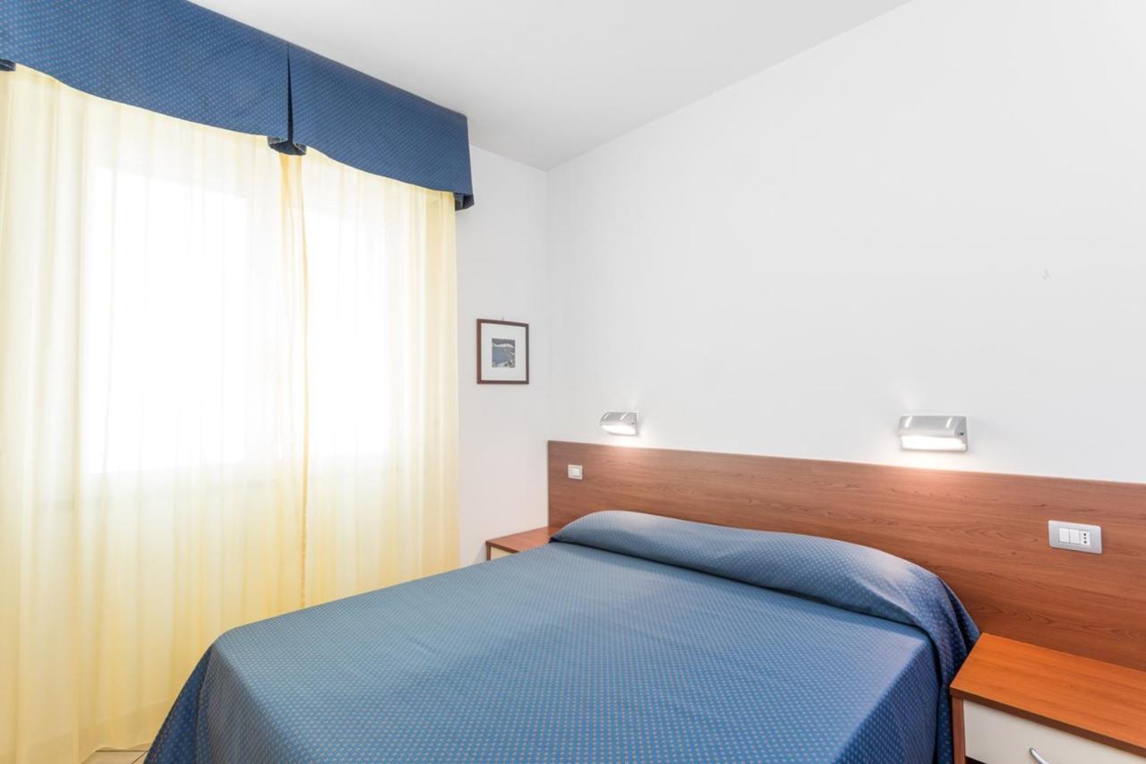 Residence Sant'Anna Pietra Ligure Exterior foto